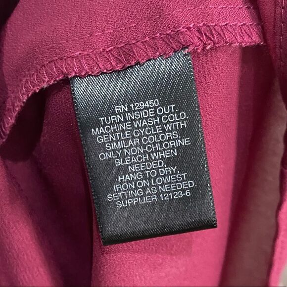 Liz Claiborne Career Berry Color Ruffled Long Sleeve Blouse - Picture 10 of 10